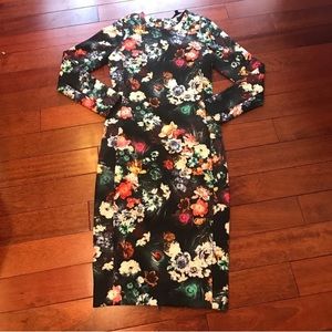 👠long sleeve floral midi dress with zip back